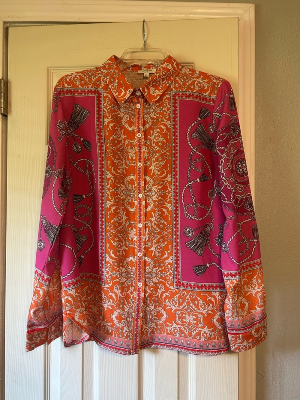 🐝2/$16🐝 Umgee rope chain pink orange blouse